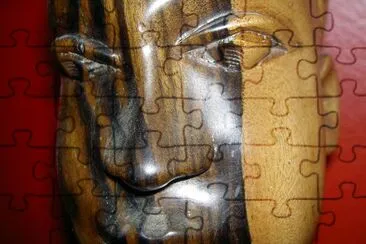 African mask jigsaw puzzle