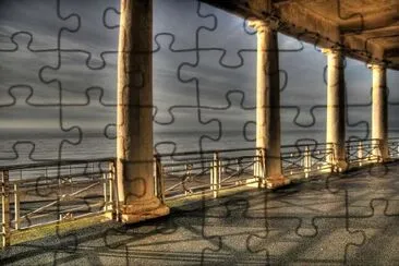 Colonnade jigsaw puzzle