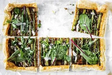 Baked red pesto asparagus tart jigsaw puzzle