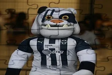 Mascota de Rayados