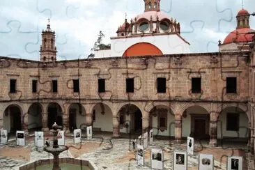 Centro Cultural Clavijero en Morelia, MÃ©xico.