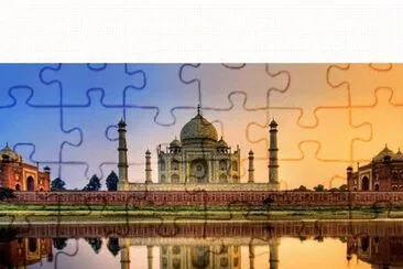 l Taj Mahal,