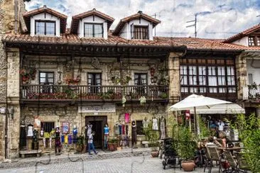 Comillas - EspaÃ±a