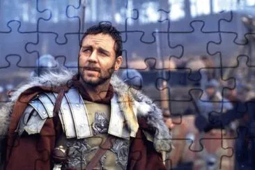 RUSSELL  CROWE