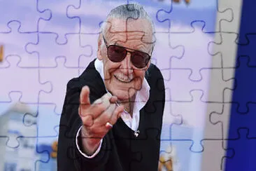 פאזל של stan lee diciendo: lo lograras