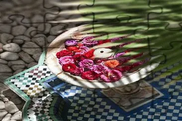 Fountain with flowers