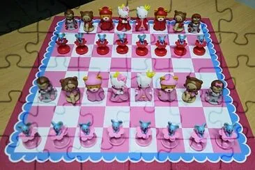 Hello Kitty Chess jigsaw puzzle