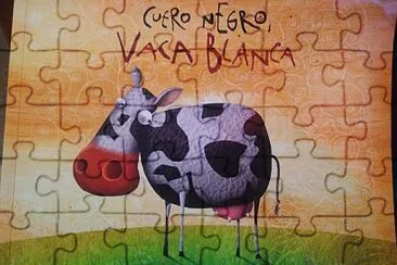 פאזל של Cuero negro vaca blan