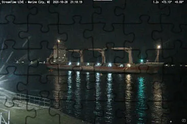 m/v Alamoseborg (nite   reflections)