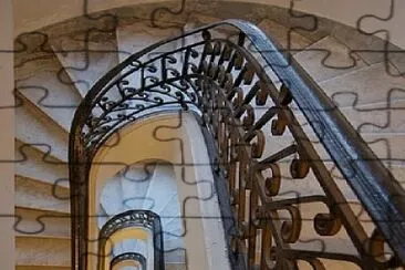 פאזל של Escalera del Palacio Salvo