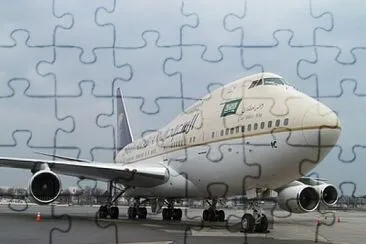 saudia 747-300