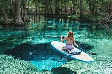 Cenote paddle surf