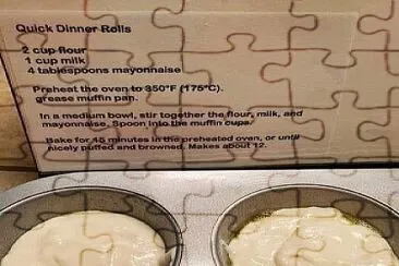 Dinner rolls jigsaw puzzle